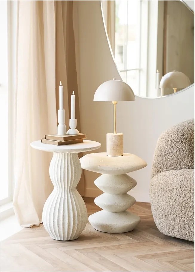 Бежова настолна лампа с метален абажур (височина 45 cm) Sheffield – House Nordic