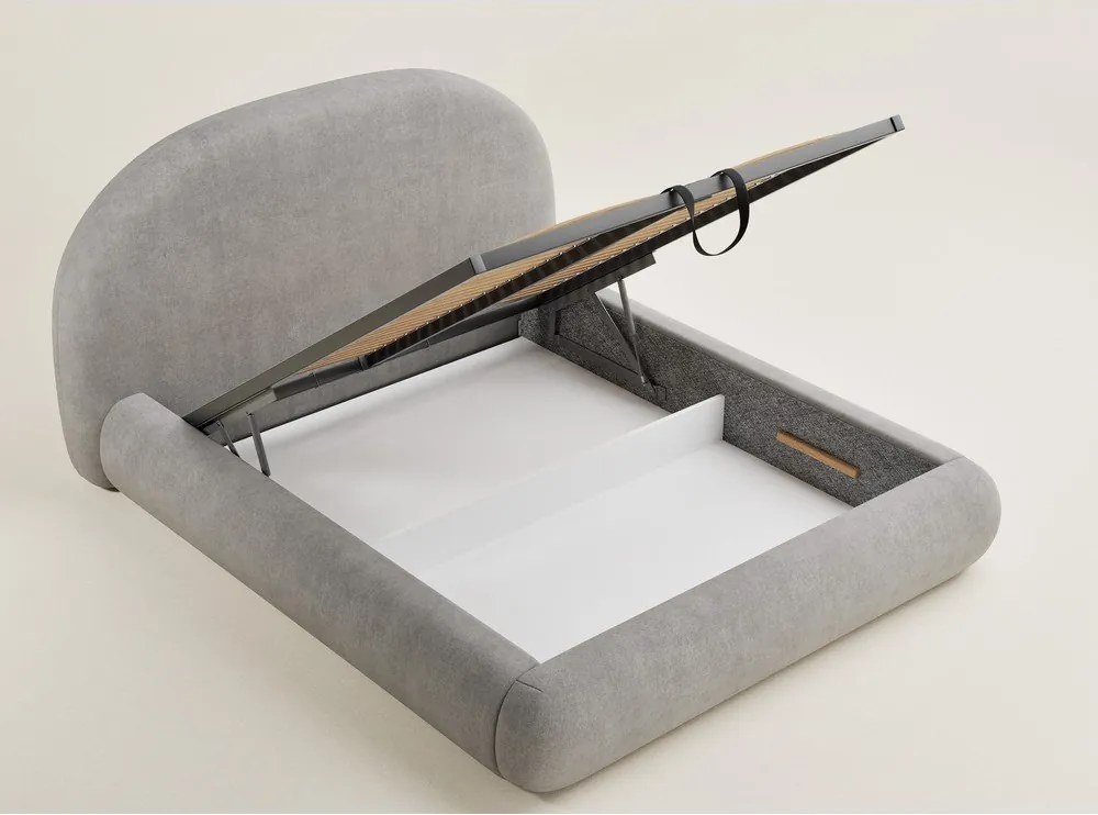 Сиво-бежово двойно легло 140x200 cm тапицирано с място за съхранение с включена подматрачна рамка Maumere – Maison de Rêve