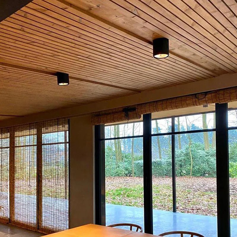 Дизайнерски повърхностно монтиран прожектор черен регулируем GU10 111mm - Impact