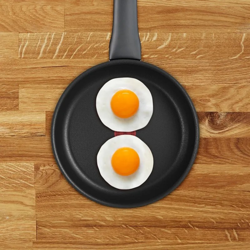 Тиган Tefal C2920253 Force, 20 см, Незалепващо покритие, Thermo-signal, Thermo-Fusion, Индукция, Черен