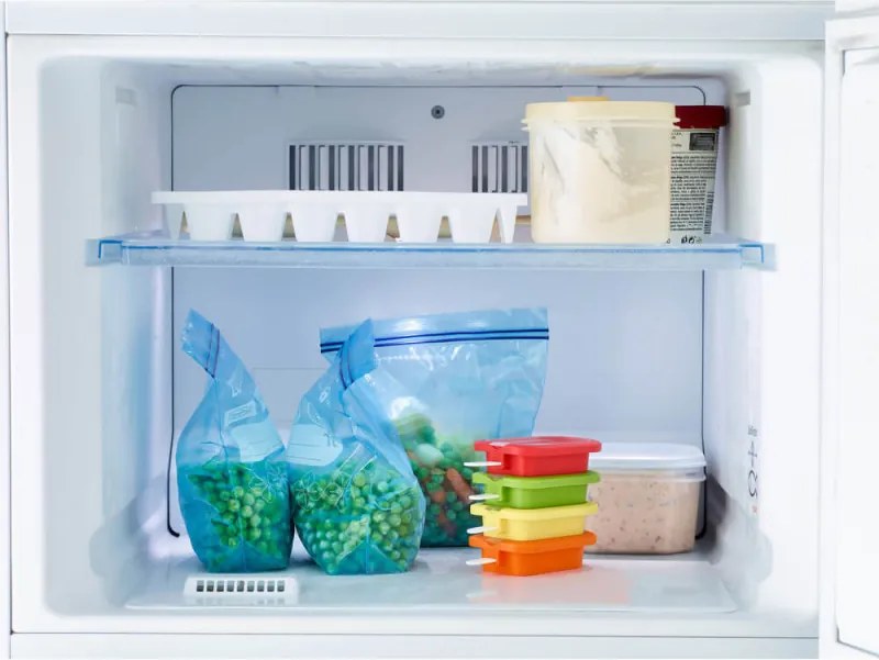 Комплект от 4 форми за сладолед на клечка Lekue 1009046, 240 мл, -20C / +100C, Капачета, Многоцветен