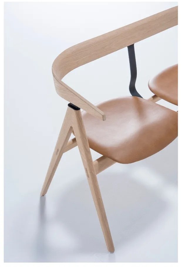 Пейка от дъбово дърво с кожена седалка Ava - Gazzda