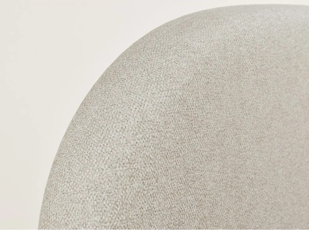 Бежово двойно легло 140x200 cm тапицирано с място за съхранение с включена подматрачна рамка Maumere – Maison de Rêve