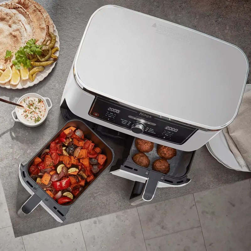 Двоен фритюрник с горещ въздух Ninja AF400EUWH, 2470W, 9.5 л, 6 програми, 40-240 C, Независими зони, Бял