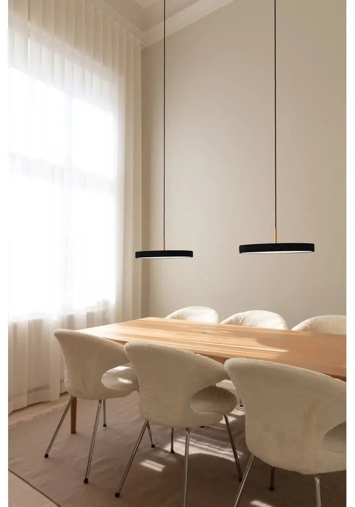 Черно LED висящо осветително тяло с метален абажур ø 43 cm Asteria Medium – UMAGE