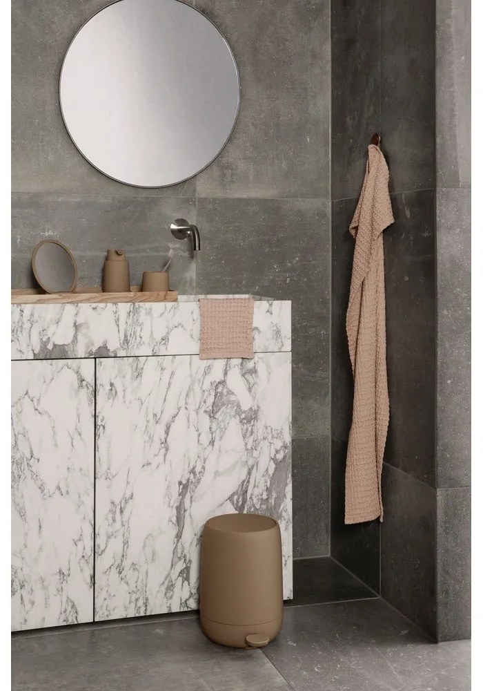 Розова кърпа за баня , 140 x 70 cm Caro - Blomus