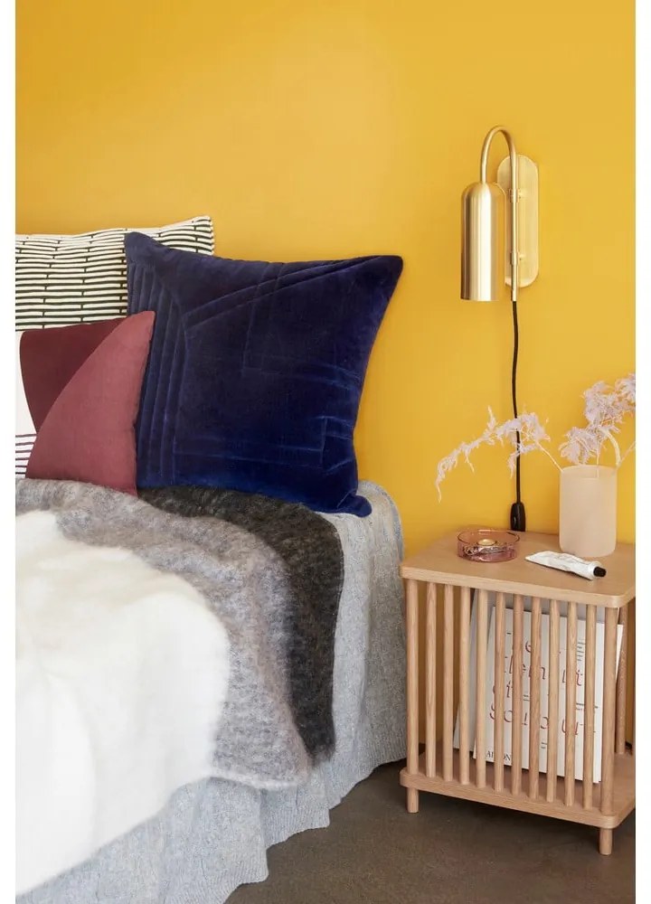 Странична масичка от декор от дъб 27x37 cm Acorn – Hübsch