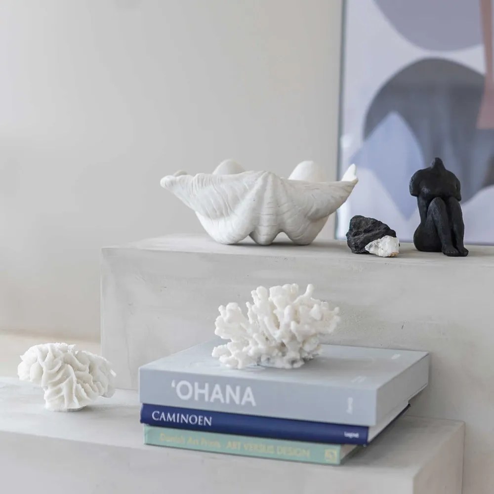 Статуя от полирезин (височина 14 cm) Sitting Woman – Mette Ditmer Denmark