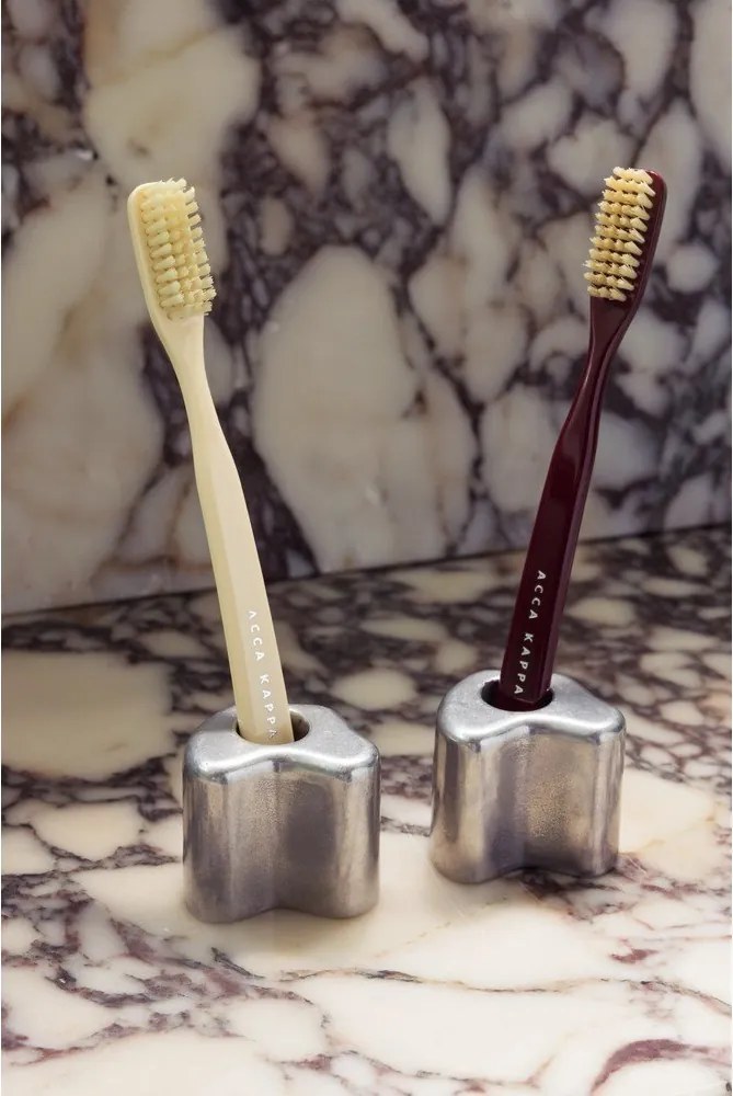 Метален държач за четки за зъби в сребрист цвят Mis – noo.ma