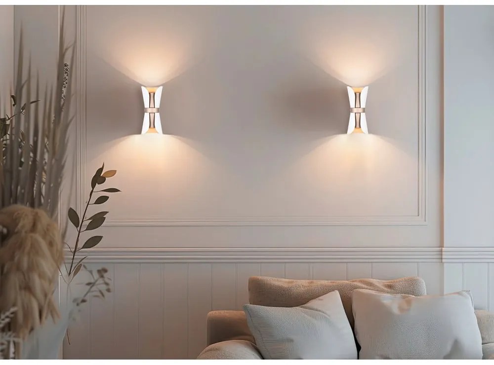 Бяло-бронзова стенна лампа Coat – Trio