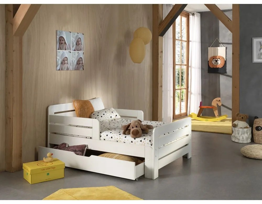 Бял детско легло за подрастващи от масивен бор с място за съхранение и включен матрак с подматрачна рамка Jumper – Vipack
