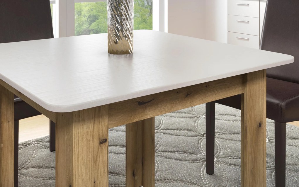 Трапезна маса Мари