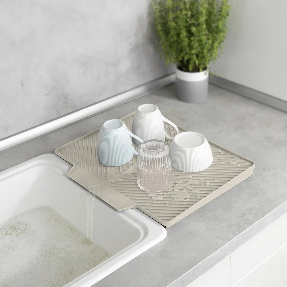 Бежова пластмасова тавичка за оттичане за съдовете 34x40 cm Nelia – Wenko