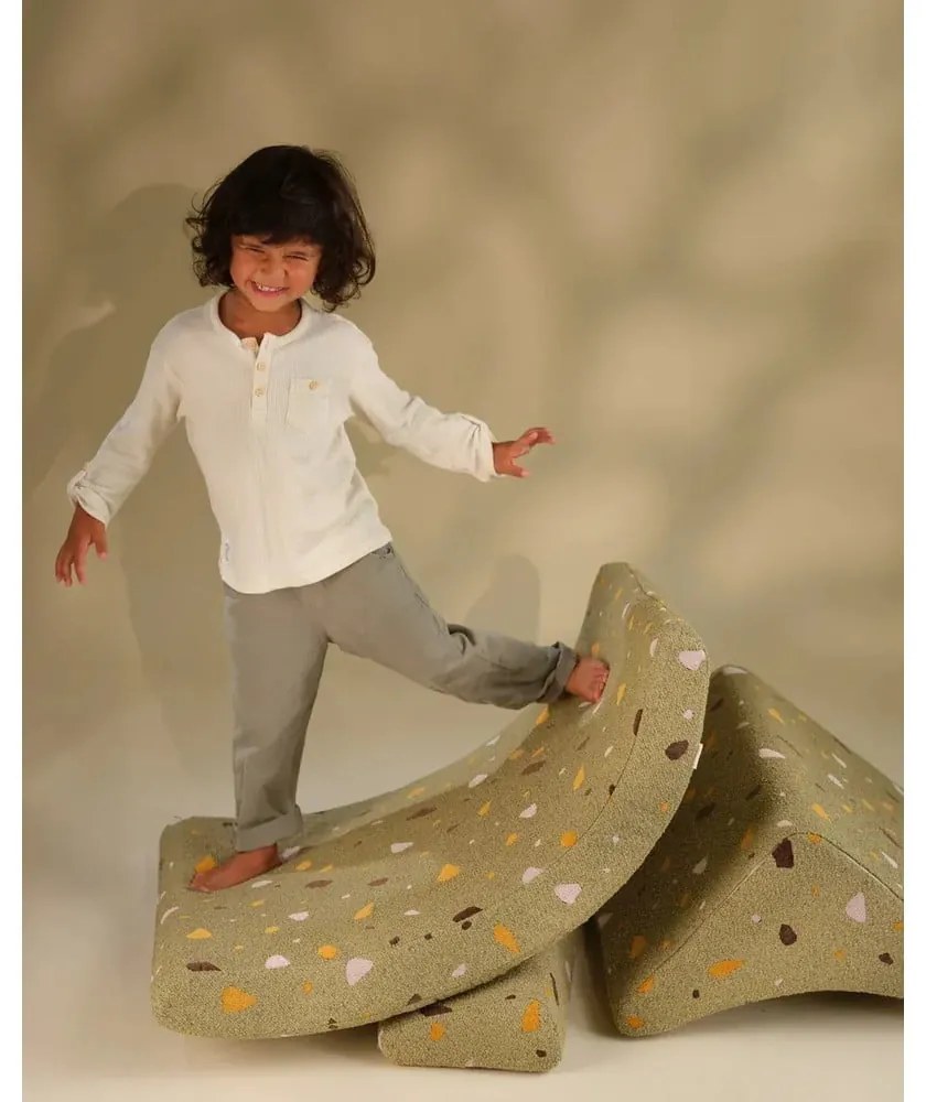 Зелен детски стол от букле и шенил Terrazzo Moon – Wigiwama