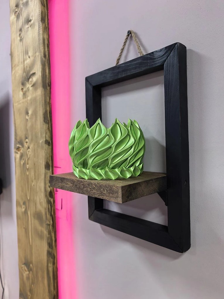 Декоративна стенна етажерка /D010051/