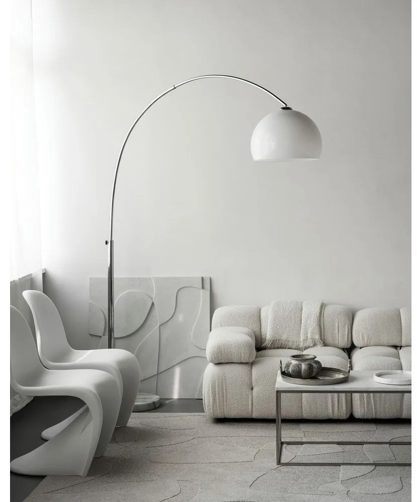 Светлосив вълнен килим 133x190 cm Morphic Botanica – Agnella