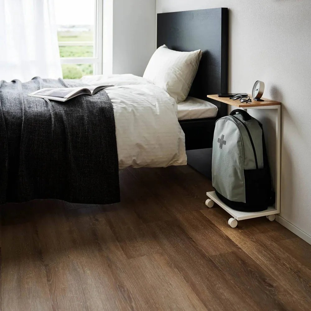 Метална странична масичка 22x31 cm Tower – YAMAZAKI