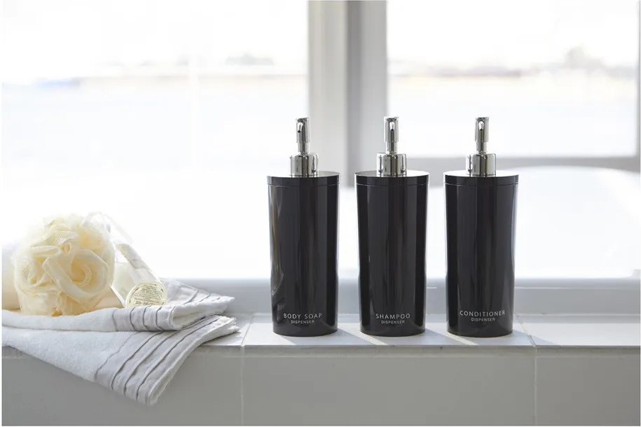 Черен пластмасов диспенсер за сапун 500 ml Round – YAMAZAKI