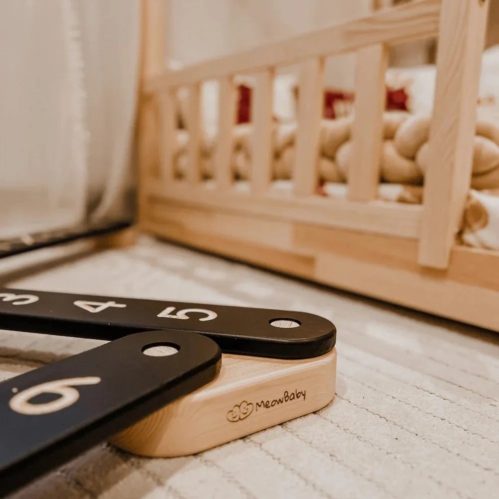 Черна сензорна пътека от масивен бор 10x408x5 cm Montessori – Meowbaby