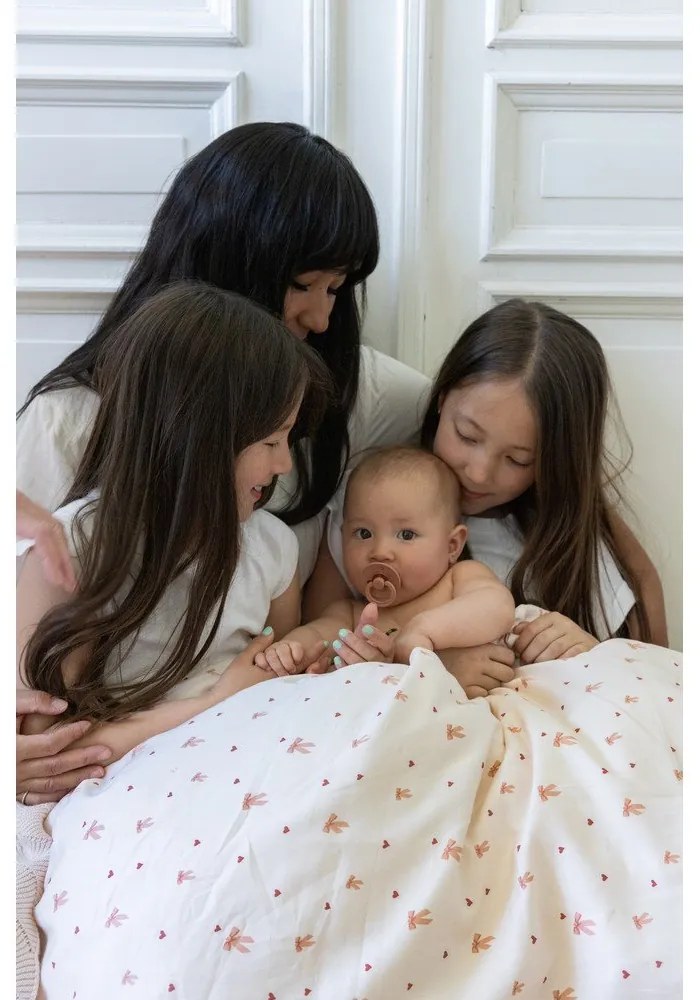 Светложълто/розово единично детско спално бельо от органичен памук 140x200 cm Bows – Cam Cam Copenhagen