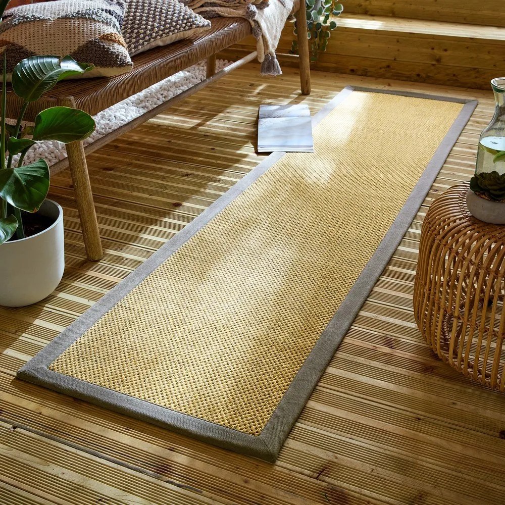 Килим за открито и закрито в сив и светлокафяв цвят 60x230 cm Sisal Look – Flair Rugs