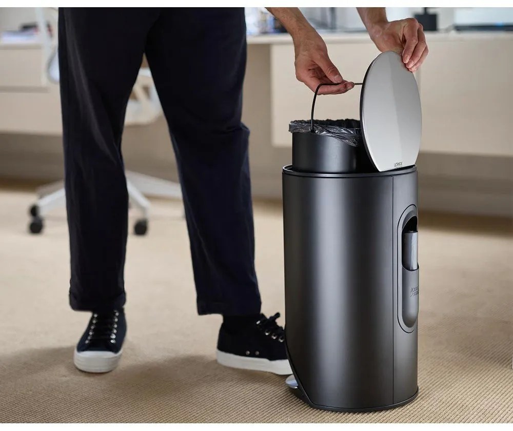 Матово черно метално кошче за боклук с педал 10 l Arc – Joseph Joseph