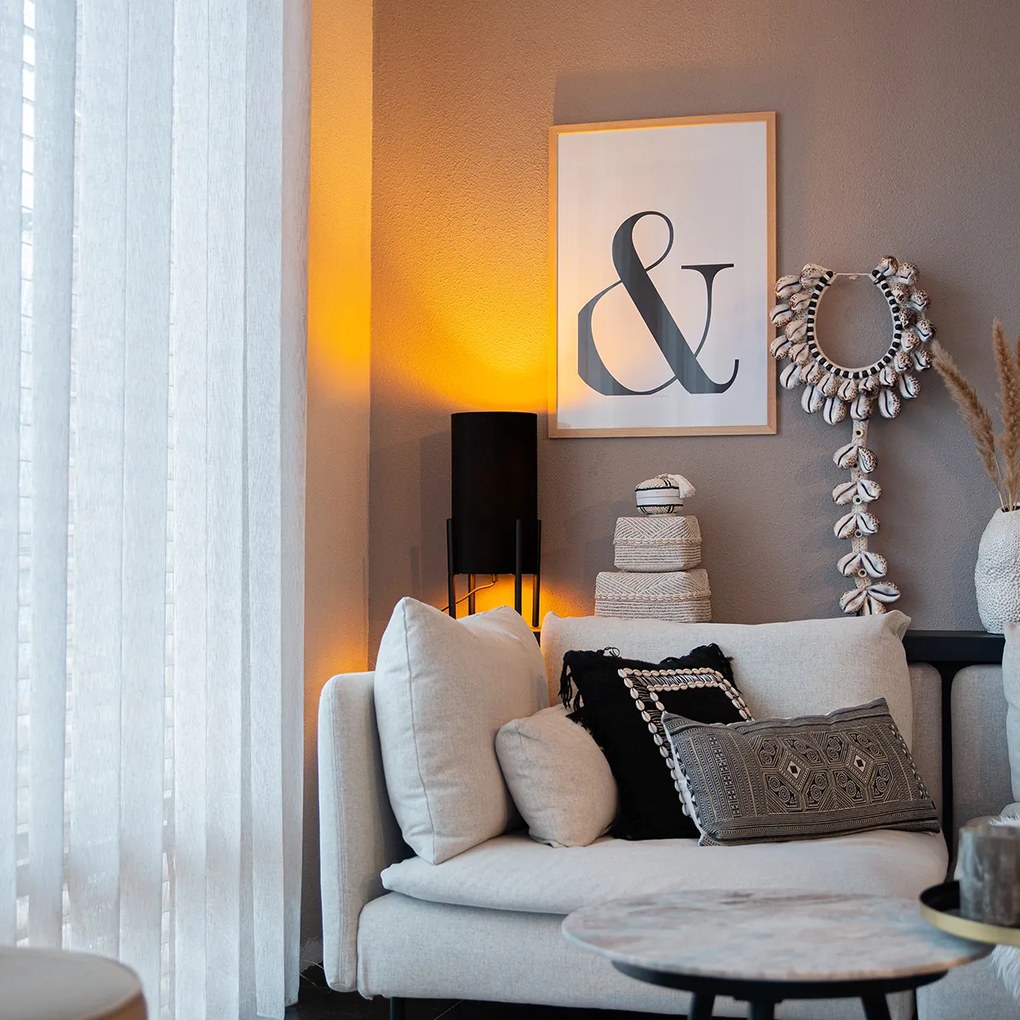 Модерна настолна лампа черна с черен кадифен абажур - Rich