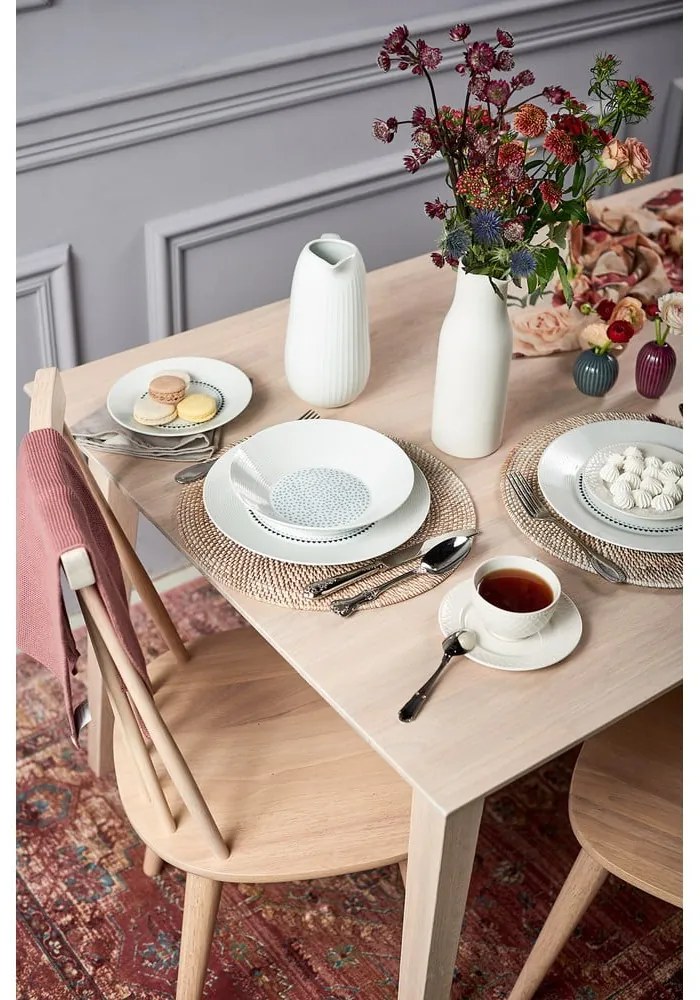 Матова лакирана дъбова маса за хранене , 180 x 90 cm Filippa - Rowico