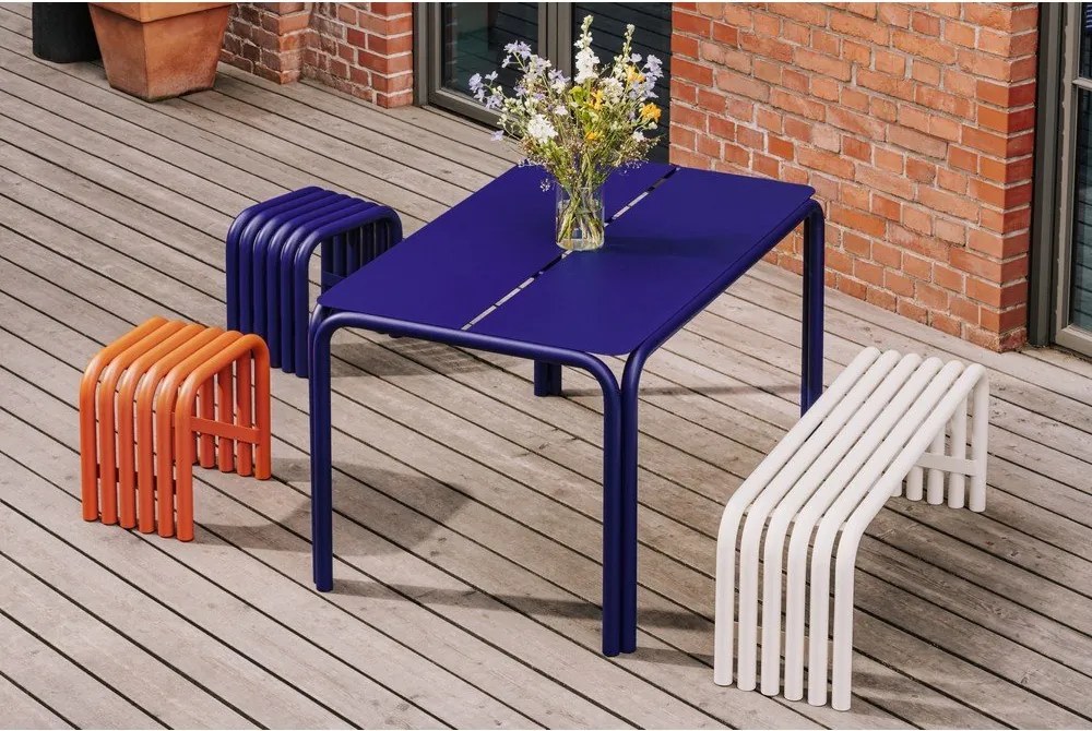 Бежова градинска пейка метална Nokk – noo.ma