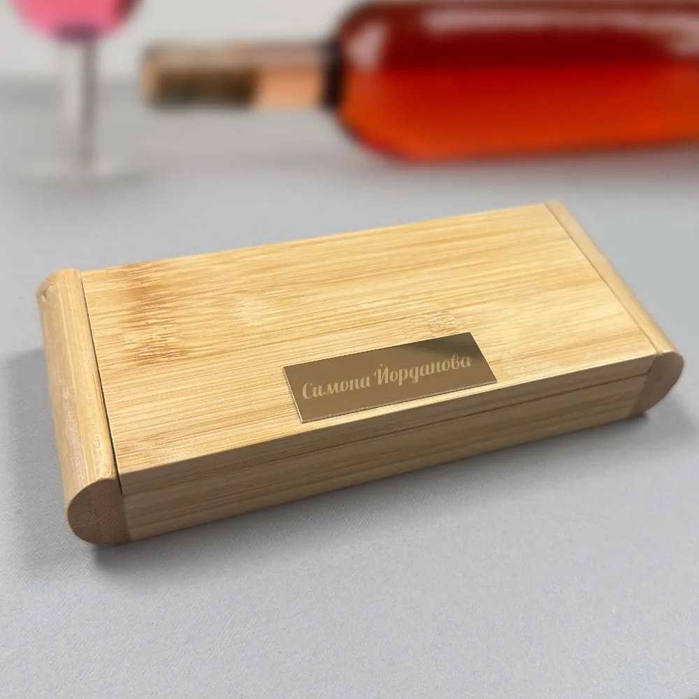 Луксозен тирбушон от неръждаема стомана в бамбукова кутия