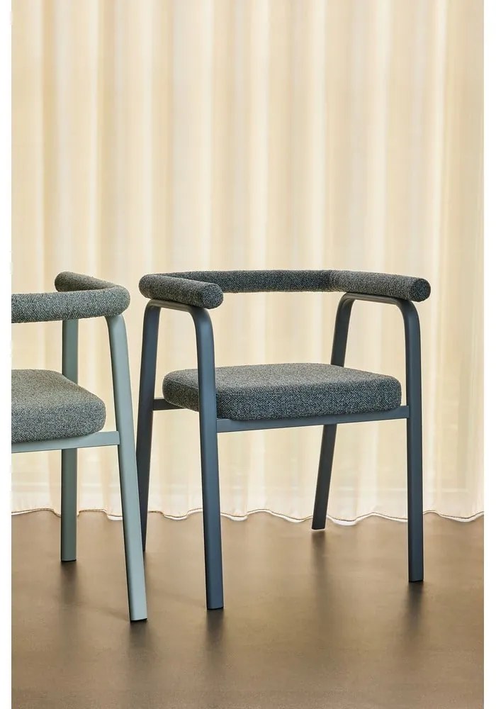 Сиви тапицирани трапезни столове в комплект с подлакътници 2 бр. Ecto – Hübsch