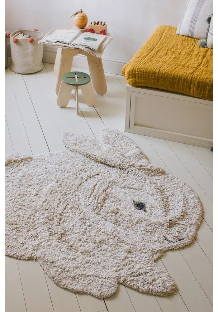 Светлосив ръчно изработен памучен детски килим подходящ за пране 130x135 cm Bunny – Lorena Canals