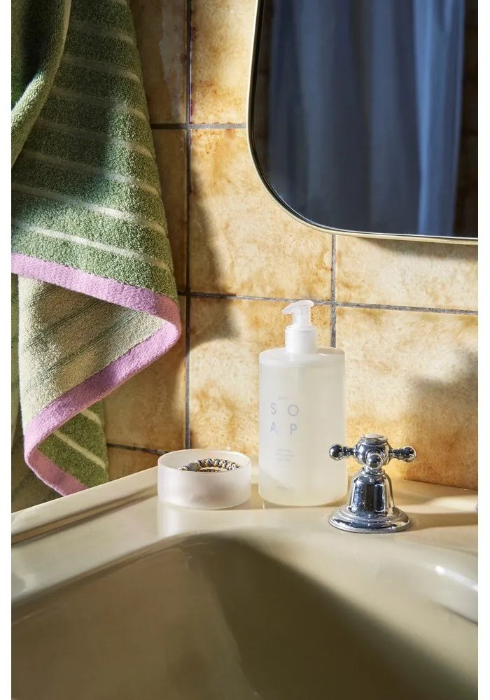 Зелена памучна кърпа за баня Dora, 70 x 140 cm - Hübsch