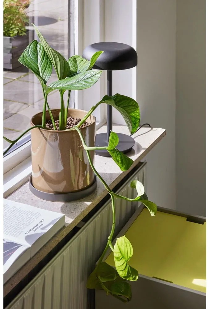 Черна LED затъмняваща се настолна лампа (височина 37 cm) Velo – Hübsch