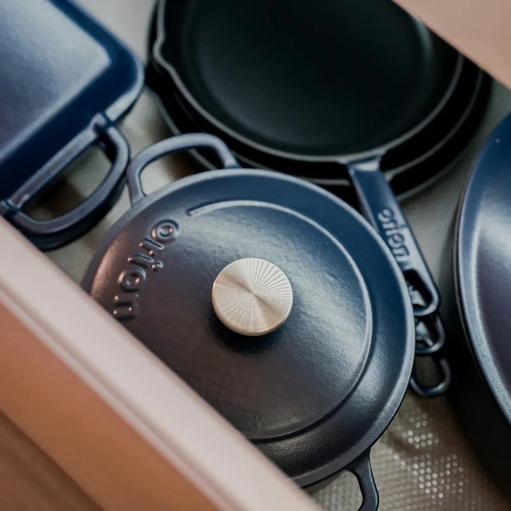 Чугунен съд с капак за индукция 3,3 л LITINA SMALT - Orion