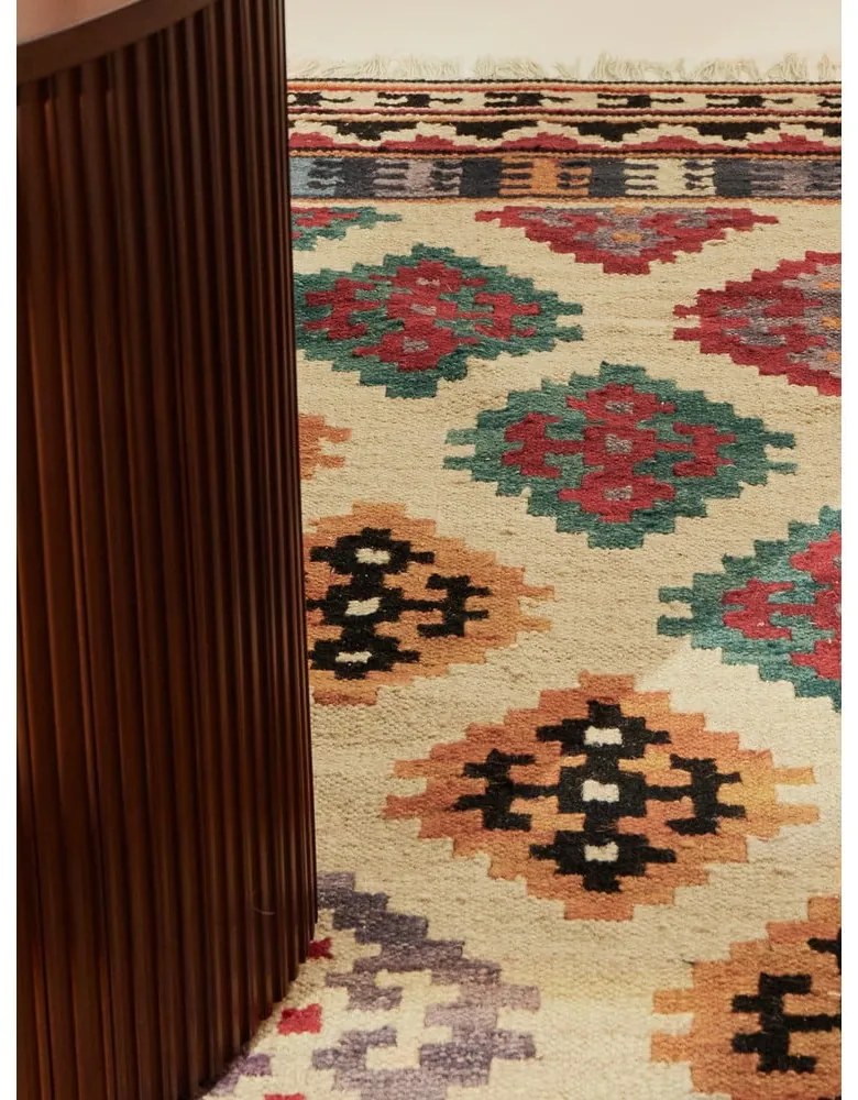 Червен двустранен ръчно изработен вълнен килим 160x230 cm Kamal Kian – Nouristan