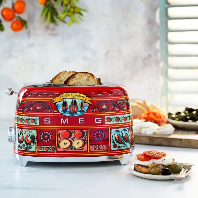 Тостер за хляб SMEG Dolce & Gabbana Sicily is my Love! TSF01DGEU, 950W, 2 филии, 6 нива, Тавичка за трохи, Вграден кабел, Неръждаема стомана, Многоцветен