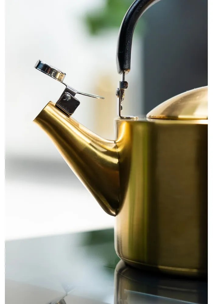 Чайник от неръждаема стомана в златист цвят1,5 l Diamante – Vialli Design