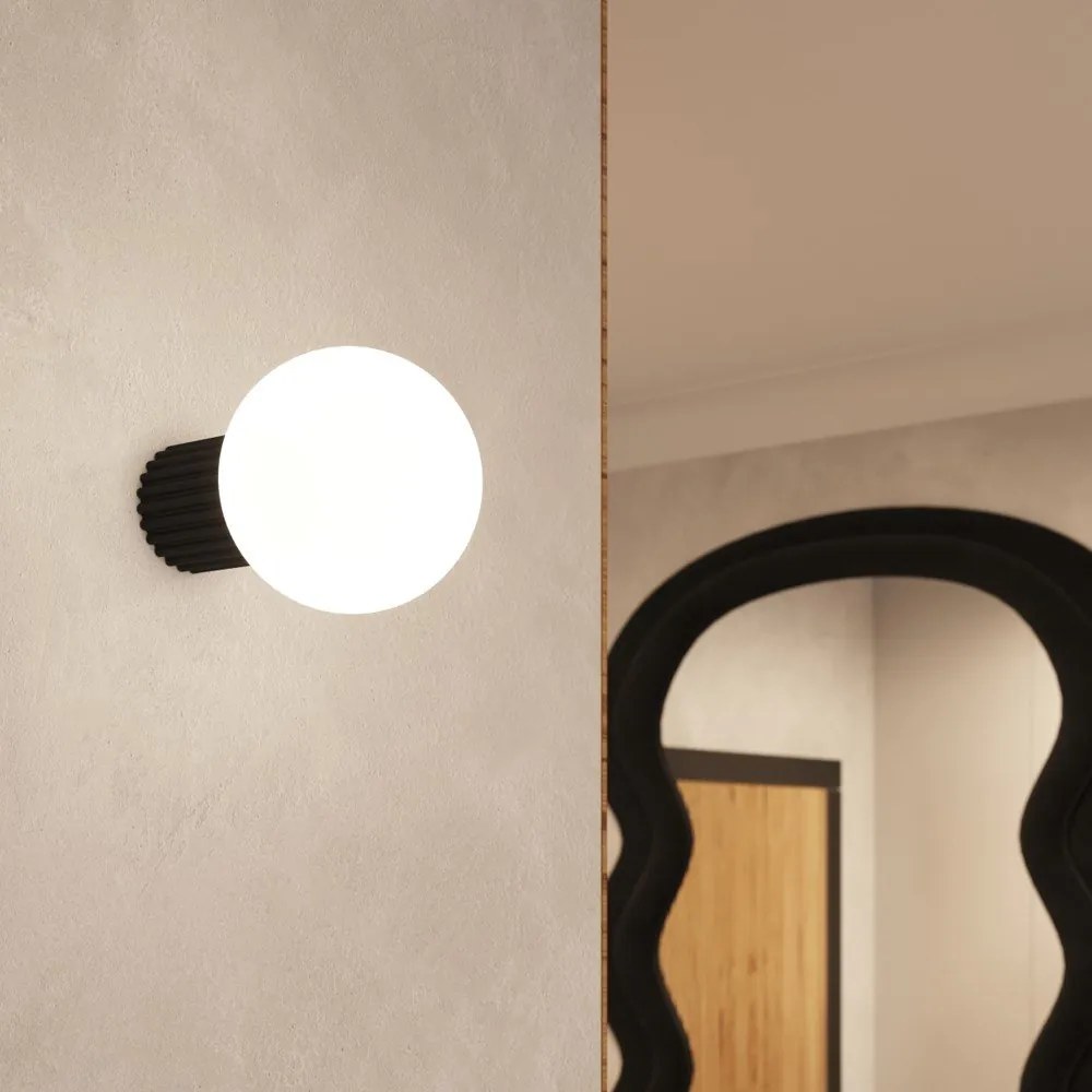 Черна стенна лампа ø 12 cm Orbital – Sollux