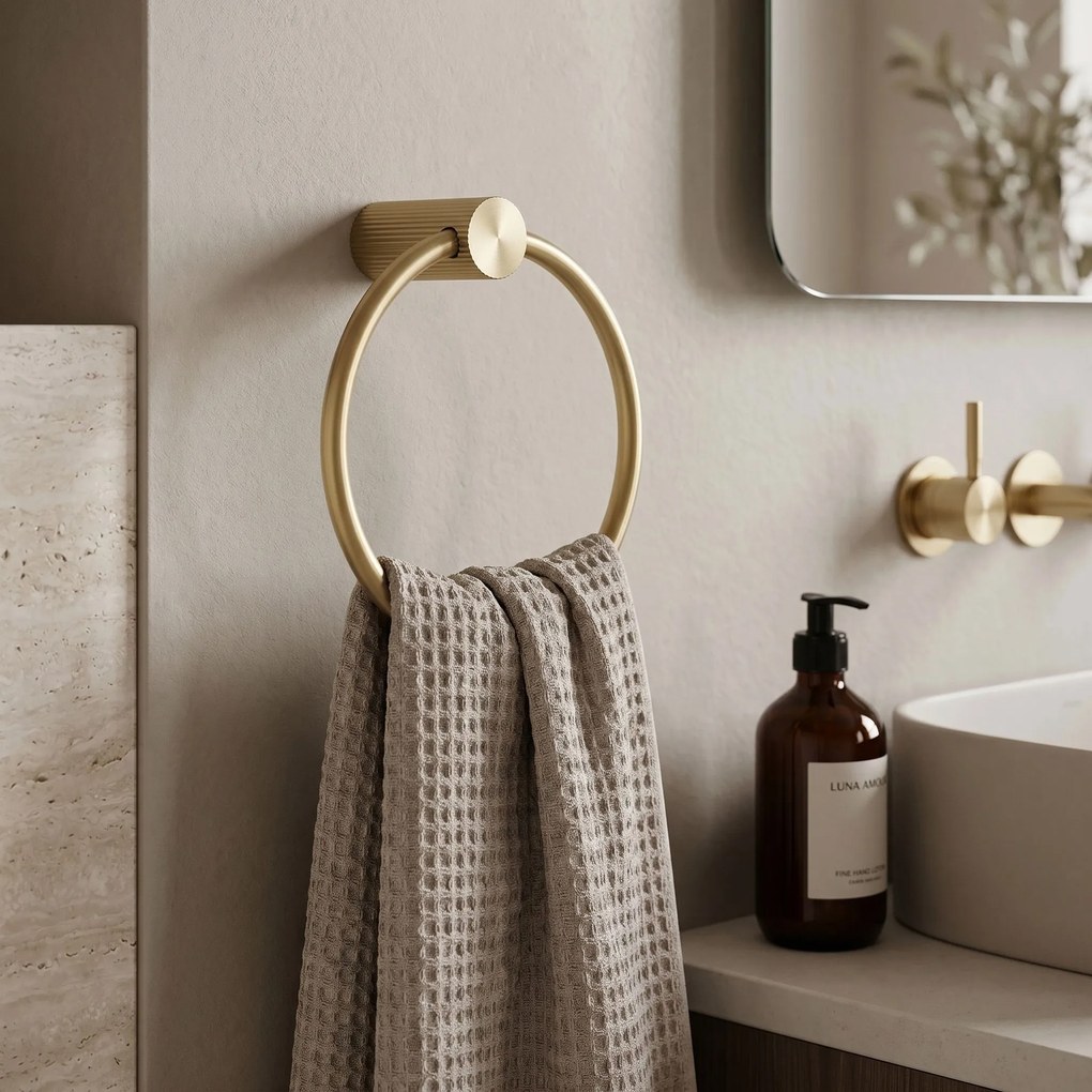 Закачалка за баня Ring 64106 SOLO Brush Gold