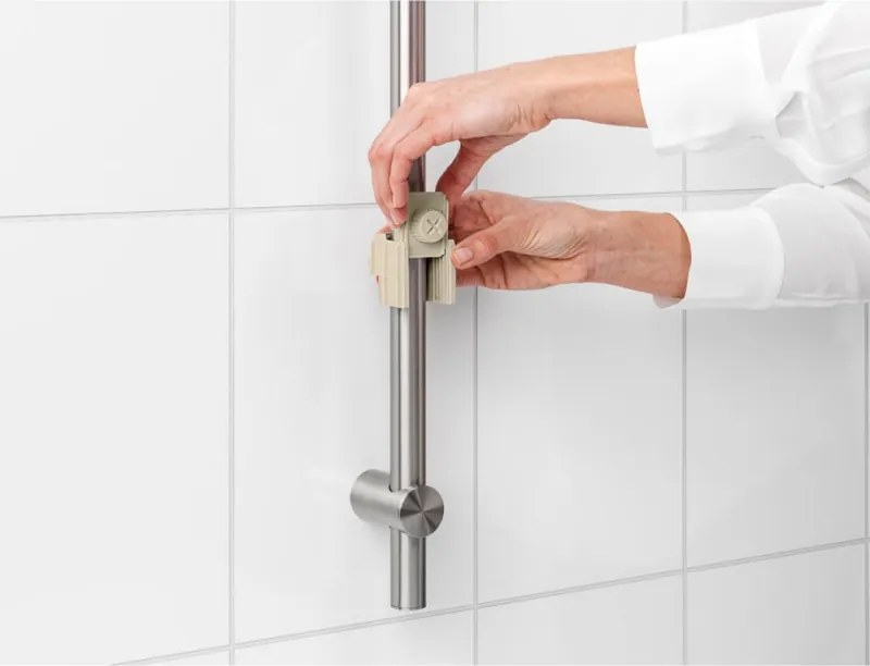 Органайзер за душ Brabantia ReNew 1006272, 7.5х13.3х24.4 см, Дъно с отвори за вода, Устойчивост на корозия, Бежов