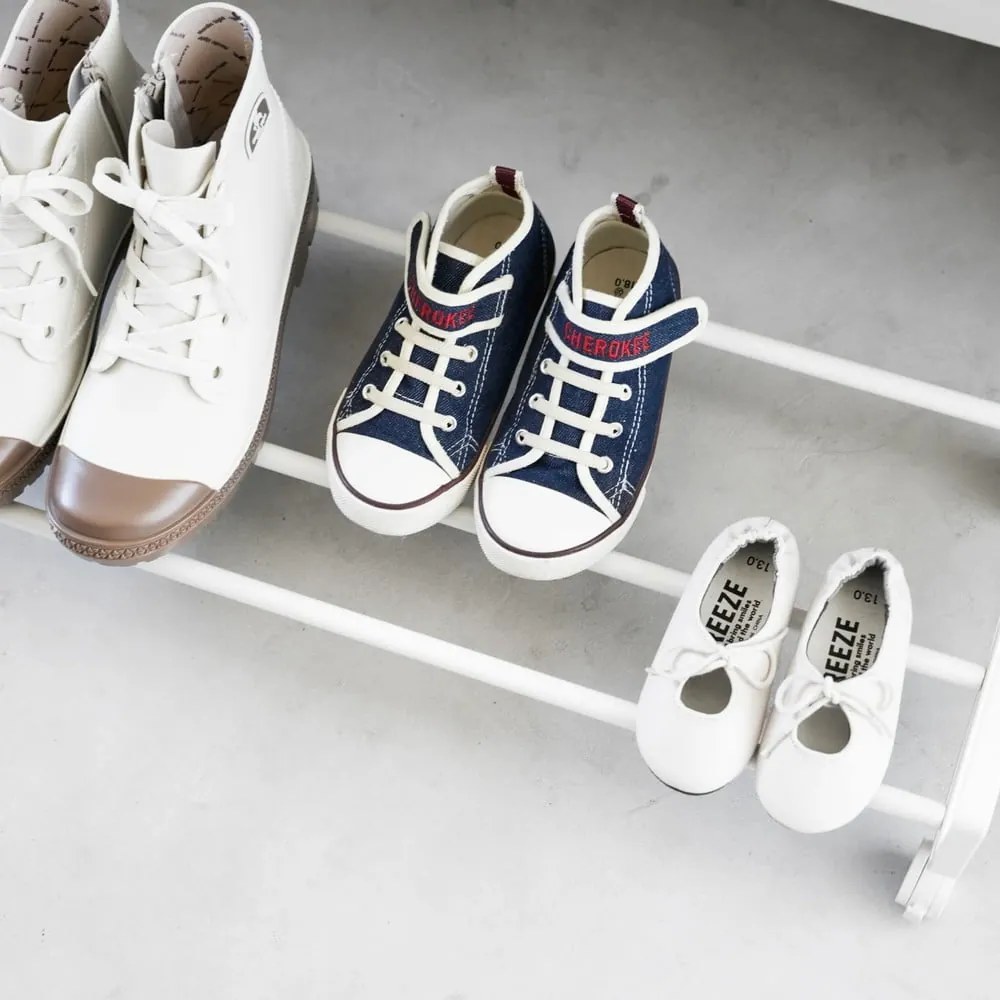 Бял метален стелаж за обувки 83,5x14,5x27,5 cm Tower – YAMAZAKI