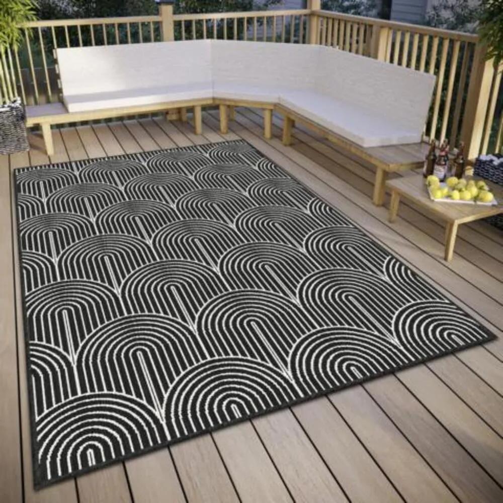 Черно-бял външен килим 160x230 cm Pangli Black – Hanse Home