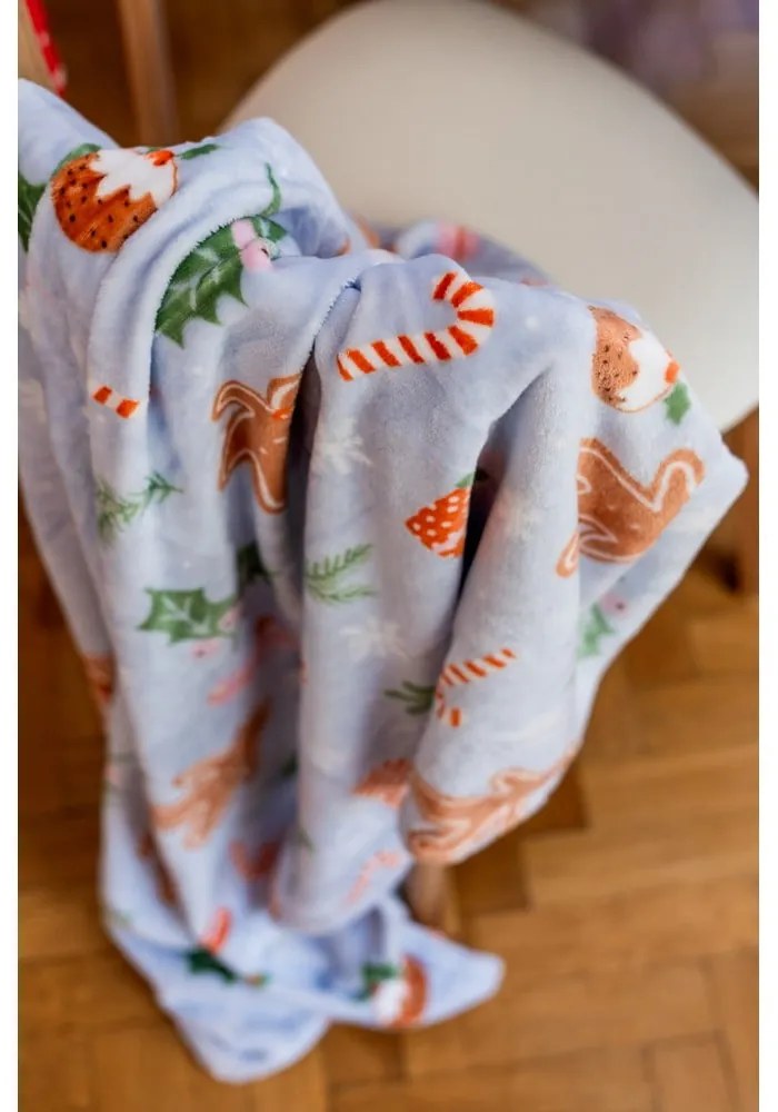 Синьо одеяло с коледен мотив от микроплюш 130x170 cm Gingerbread – Catherine Lansfield