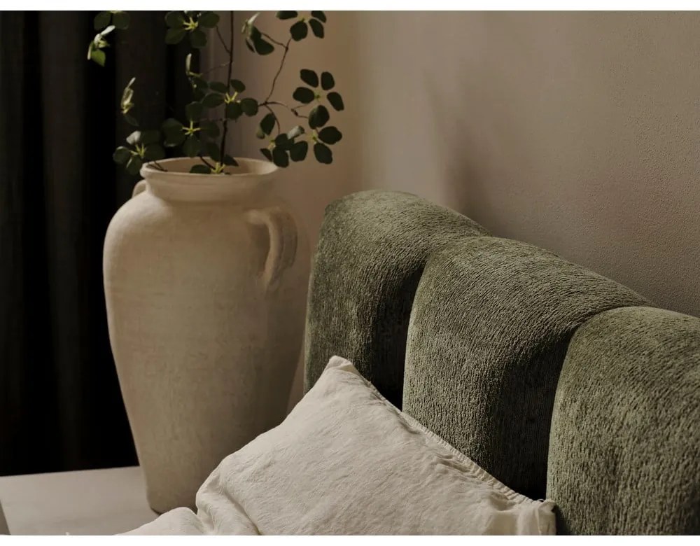 Зелено тапицирано двойно легло с място за съхранение с включена подматрачна рамка 180x200 cm Lupine – Micadoni Home