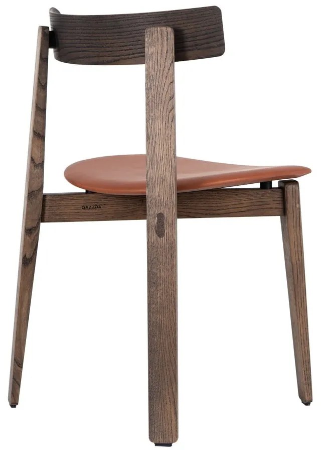 Кафяви/в цвят кафяв коняк трапезни столове в комплект 2 бр. от масивен дъб Nora – Gazzda