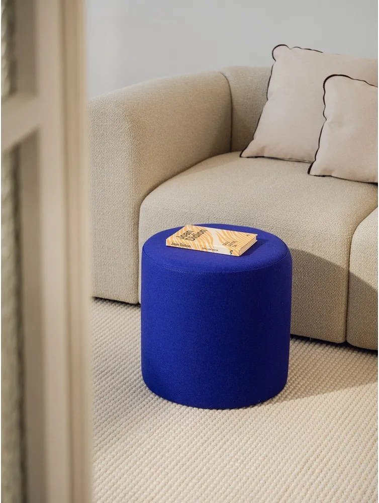 Синя вълнена табуретка Folk – noo.ma