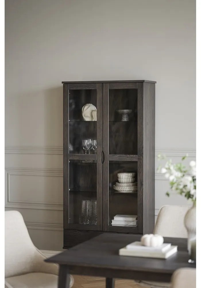 Кафява витрина от декор от дъб 82x185 cm Filippa – Rowico