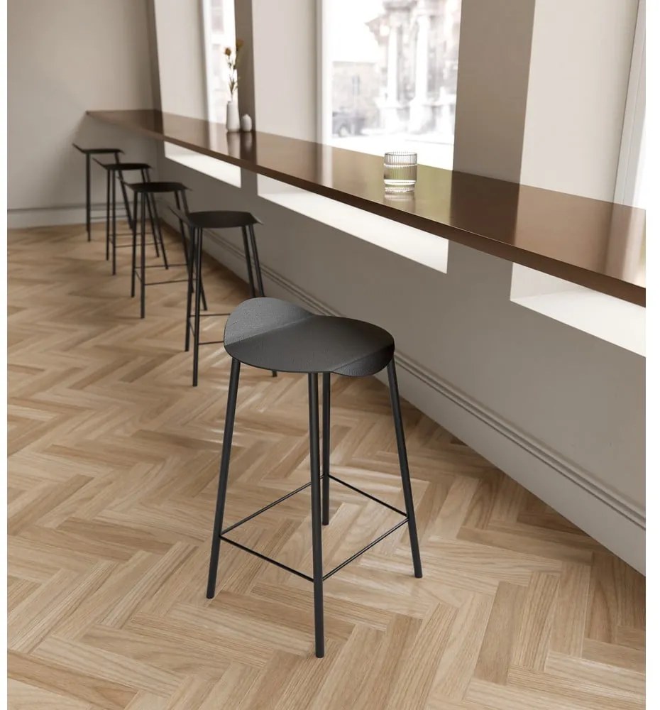 Черен кожен бар стол Flamingo Bull – LIND DNA