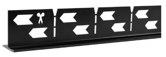 REA-K3218 - Наклонна лайстна 140 см черна